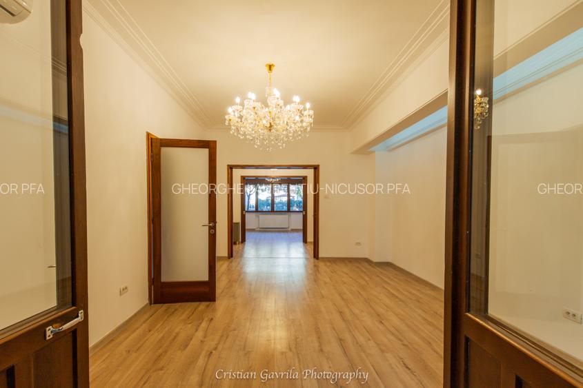 Apartament spațios bulevardul Lascăr Catargiu - 25