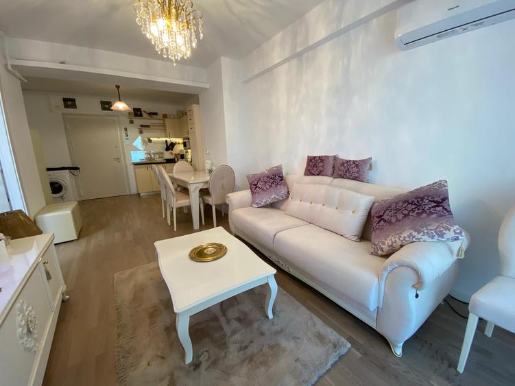 Apartament 2 camere, AMENAJAT, Universitate, Piata Romana, CENTRALA PROPRIE