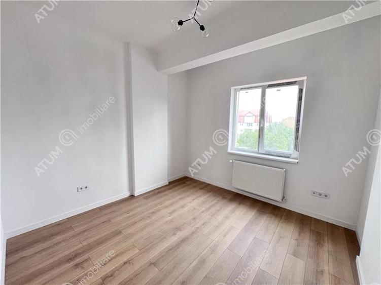 Apartament cu 3 camere decomandate 2 bai 2 balcoane in Sibiu