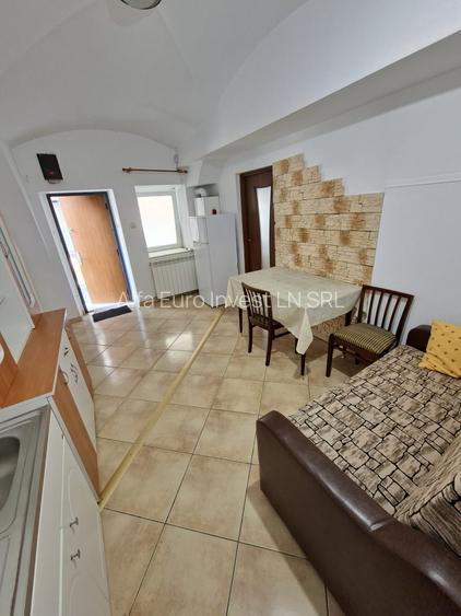 Inchiriez garsoniera la casa in centrul Brasovului, disponibila imediat - 4