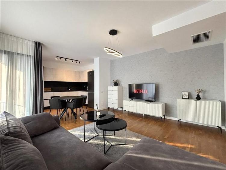 APARTAMENT 2 CAMERE LUMINOS / MOBILAT, UTILAT / BANEASA