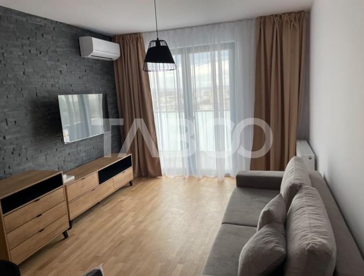 Apartament cu 2 camere de inchiriat bloc nou cu panorama zona Iulius