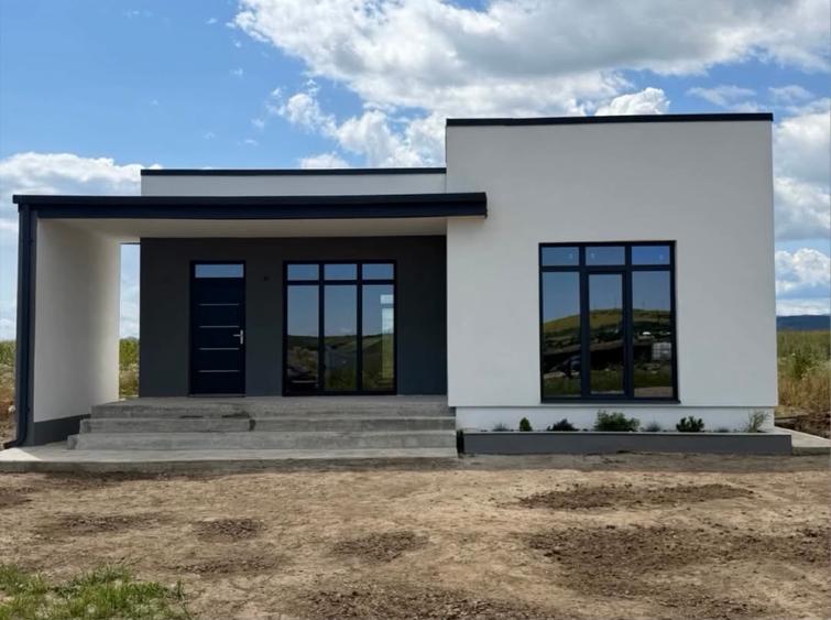 Vand sau schimb- Eleganță și confort într-o casă de excepție