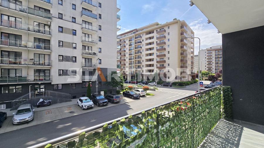 Apartament  mobilat Coresi cu parcare si boxa