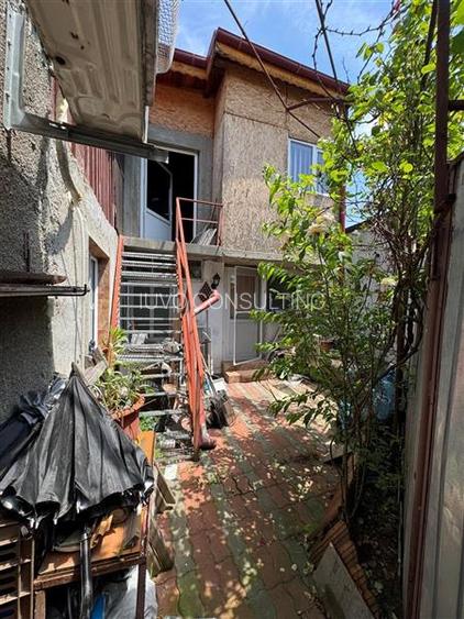 Casa de Vanzare Str. Dumincii - Bld. Brancoveanu - 11