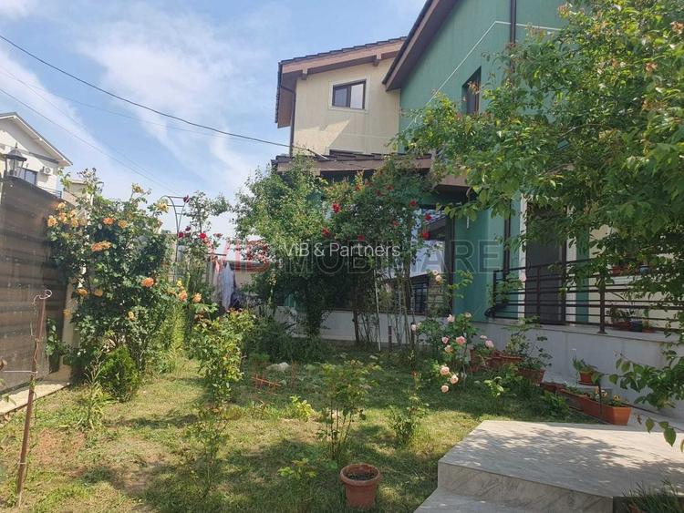 Mamaia Sat , pensiune 10 camere, 10 bai, posibilitate rate - 4