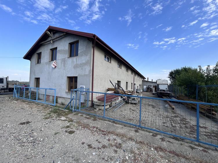 Clădire multifuncțională de închiriat – zonă cu acces TIR
