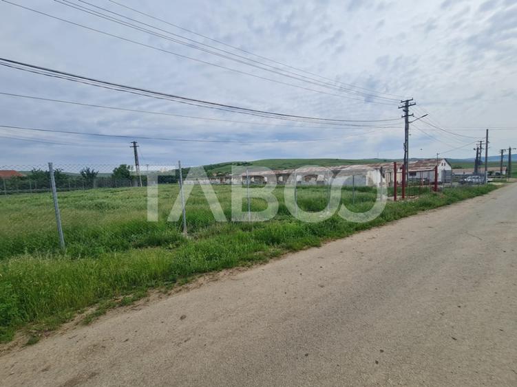 Hala in constructie cu teren intravilan de vanzare in Cut judetul Alba