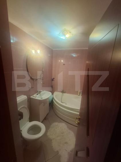 Apartament de vanzare, zona centrala Gaesti