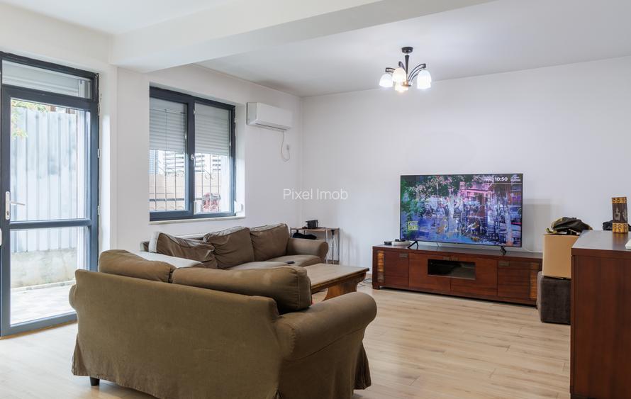 Casa 4 cam, 3 bai Ghencea Str Dantelei, 10 min Metrou Raul Doamnei