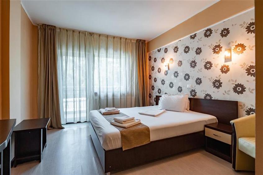 Hotel in Eforie Nord cu 43 de Camere - Investitie Premium la 5 Minute de Plaja