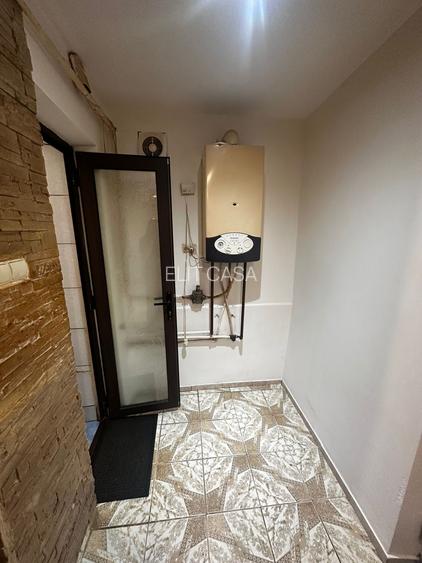 Apartament cu 1 camera decomandat, zona Dacia - 5
