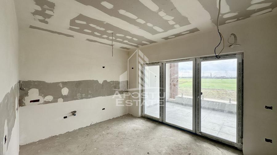 Apartamente de vanzare cu 4 camere si curte,  Torontalului Timisoara