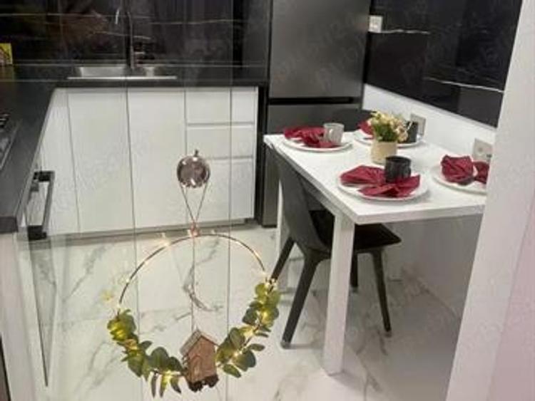 APARTAMENT DE LUX-IN APROPIEREA MĂNĂSTIRII ANTIM