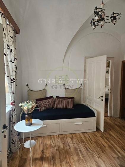 Apartament boem de închiriat în Centrul Istoric al Sibiului – Strada Faurului - 2
