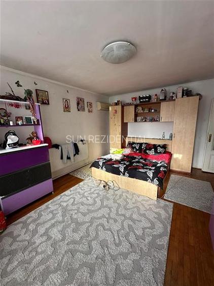 Rahova- Casa individula- Curte generoasa  Comision 0% - 2