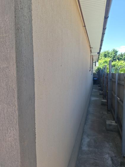Casa eleganta constructie BCA , teren 300 MP, gaz,Lumina, 113900 euro