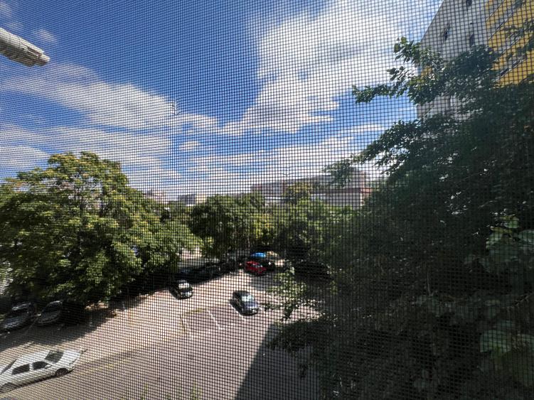 Rahova,Margeanului,Modoran Ene,cu centrala proprie,zugravit,mobilat,liber.