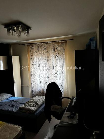 Apartament cu 3 camere , str. Bozieni - 14