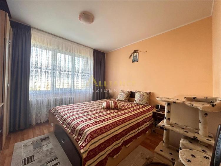 De vanzare apartament 3 camere, situat pe strada Turnul Magurele, intr-un bloc c