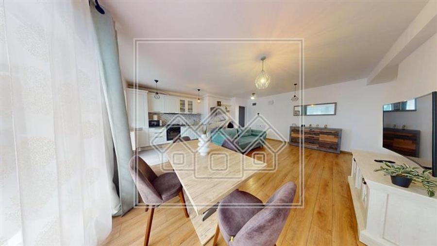 Apartament modern, cu 3 camere, balcon mare, loc de parcare inclus - C. Kogalnic