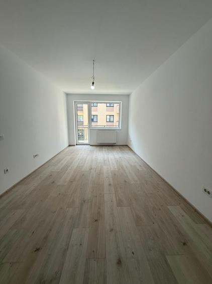 Apartament 3 camere finalizat V2-Victory