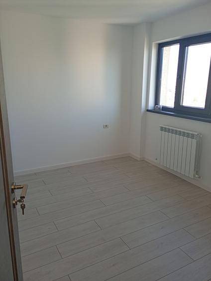 2 camere lux Renovat complet -decomandat central gaze