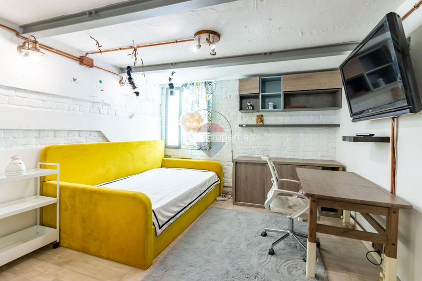 Apartament 4 camere in vila Turda | Basarab Metrou | curte proprie