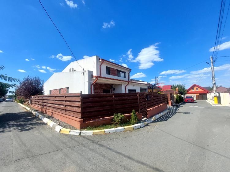 Casă de vânzare P+M Valu lui Traian strada Primăverii 18