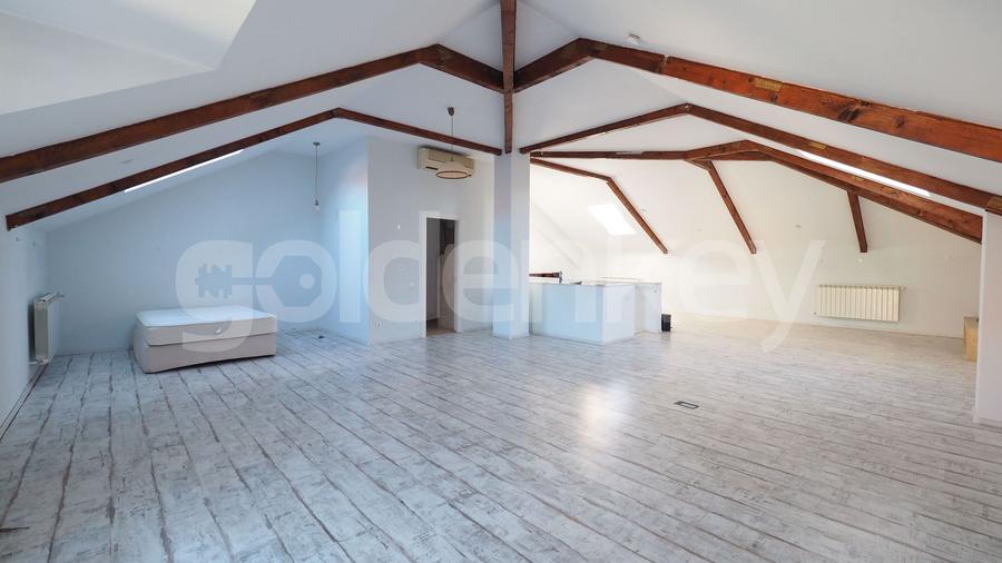 Vila duplex cu 4 dormitoare si 450mp gradina amenajata