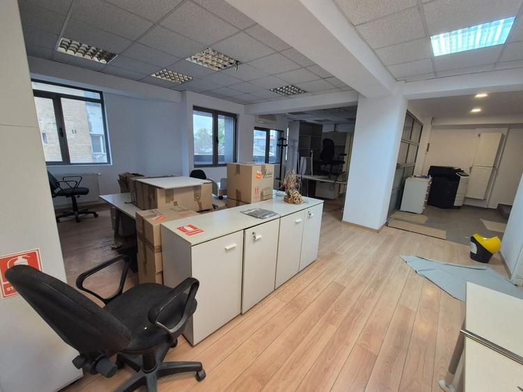 Clădire birouri clasa A 680 mp de închiriat, Pache Protopopescu