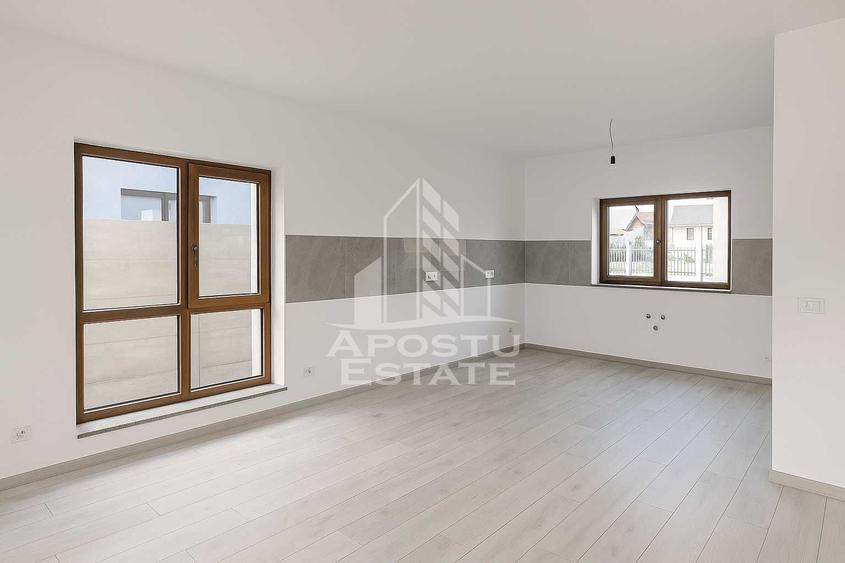 Casa individuala 4 camere de vanzare, teren 400 mp, Utvin, Timis