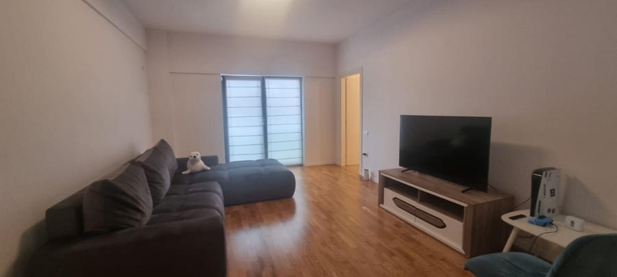 PIPERA APARTAMENT 2 CAMERE MOBILAT COMPLET LOC PARCARE