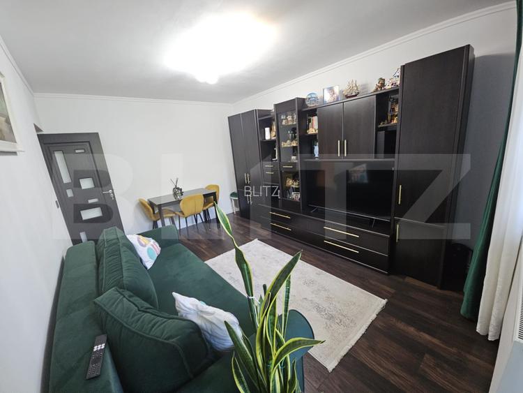 Apartament 3 camere, 56 mp, zona Podul Ros - 2