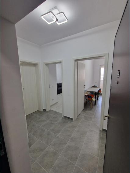 Închiriere garsonieră – bloc nou, loc de parcare inclus – Sector 4 Apărătorii P