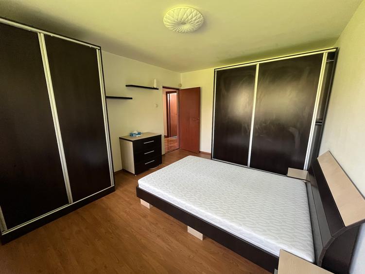 Vanzare-2 camere-p/4-dec-Dr Taberei-Plaza-reabilitat-liber-mobilat-92800€