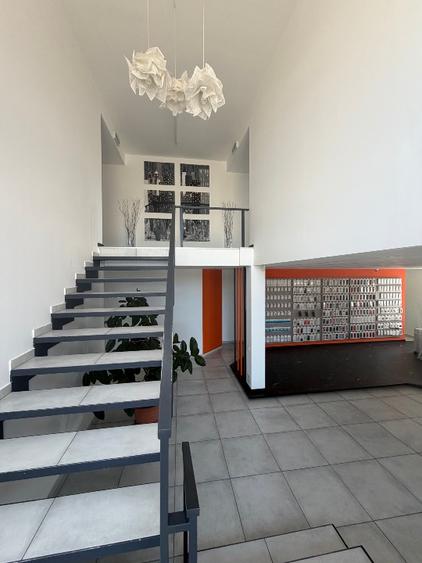 Proprietar inchiriez cladire P+1 birouri, depozit, teren 2.641 mp Timisoara