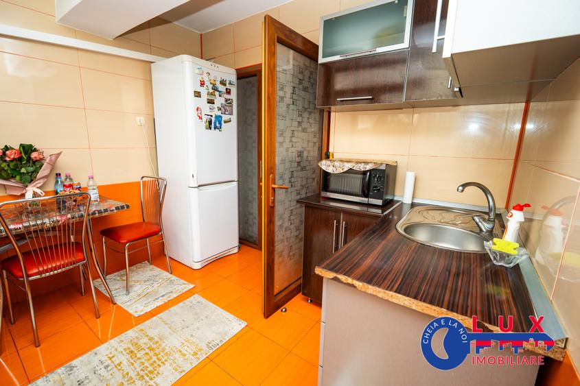 ID 3626 EXCLUSIVITATE – Apartament 3 camere – Strada 1848