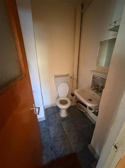 Apartament 3 camere, etaj 1, zona Centrala (fosta Autogara) 76 mp