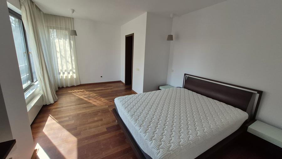 Vila de inchiriat- Bucuresti Nord-Pipera
