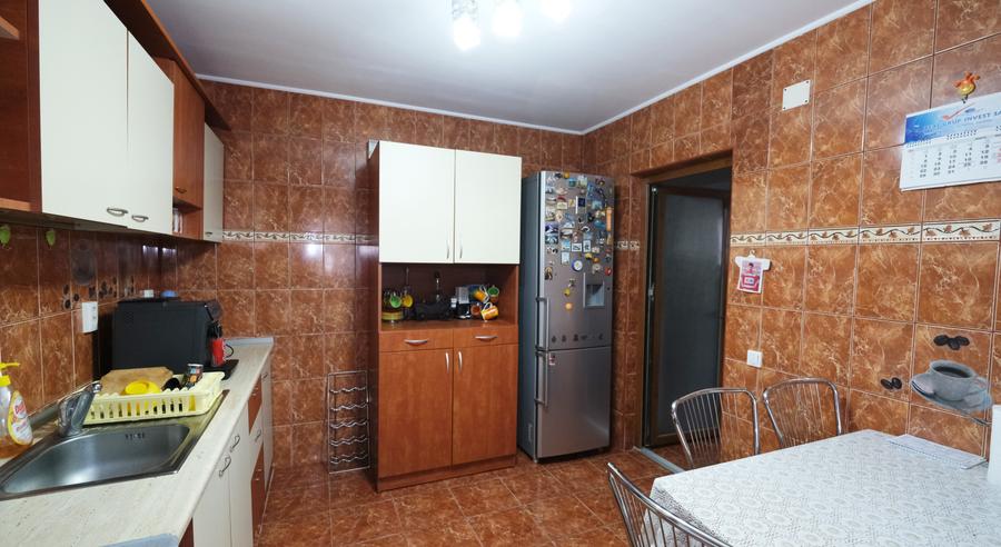 Vanzare casa P+M+Pod construita in 2009 in Breaza Prahova teren plat, totul nou