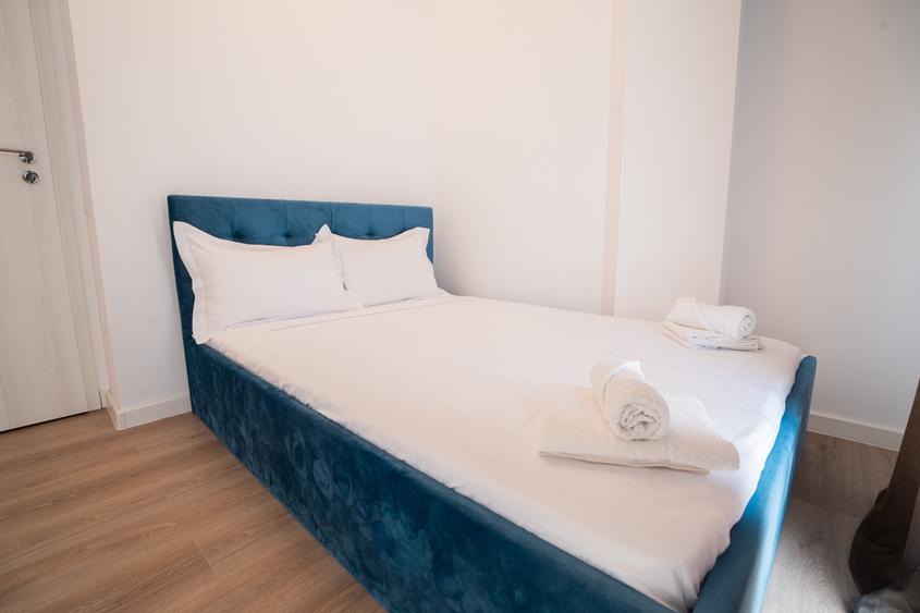 Apartament 3 camere    -prima inchiriere/cartier rezidential-Real Resort