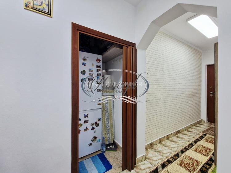 Apartament luminos, renovat si mobilat complet, Manastur