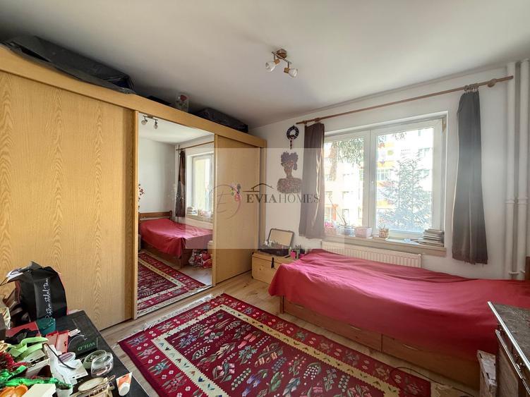 Etaj 1 / Cartier Gheorgheni/ 3 camere/ 2 balcoane