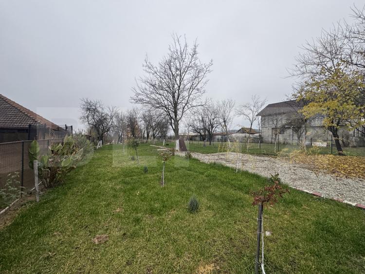 Teren intravilan, 1300 mp, zona Prajba Mare