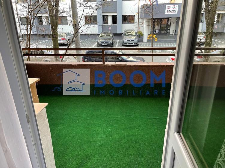 Apartament modern Ultracentral | Loc de parcare inclus | 2 balcoane |