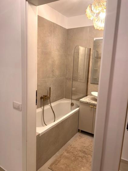 Proprietar, inchiriez apartament doua camere