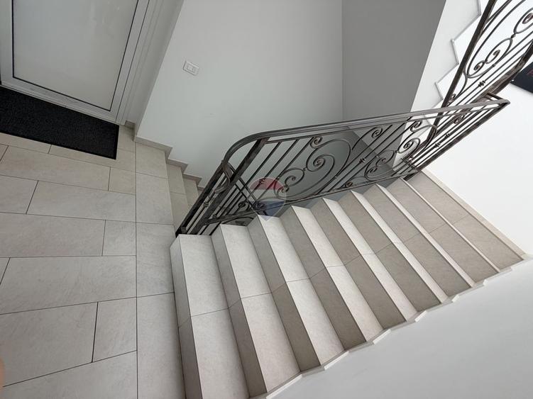| Spatiu Birouri-108mp | Maternitatea Giulesti | Disponibil Imediat |
