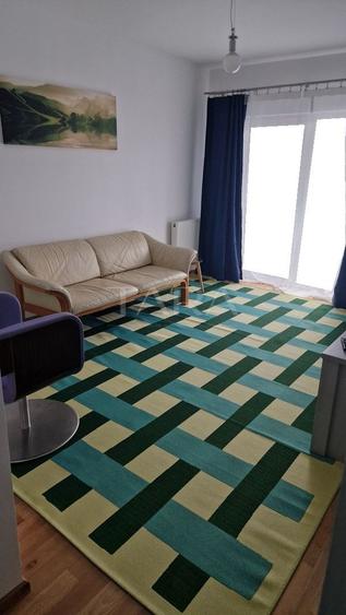 Apartament 2 camere decomandat, zona Vivo