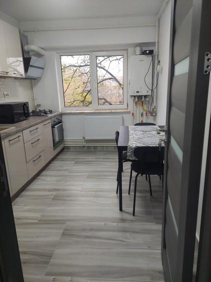 Apartament 3 camere, City 600 euro